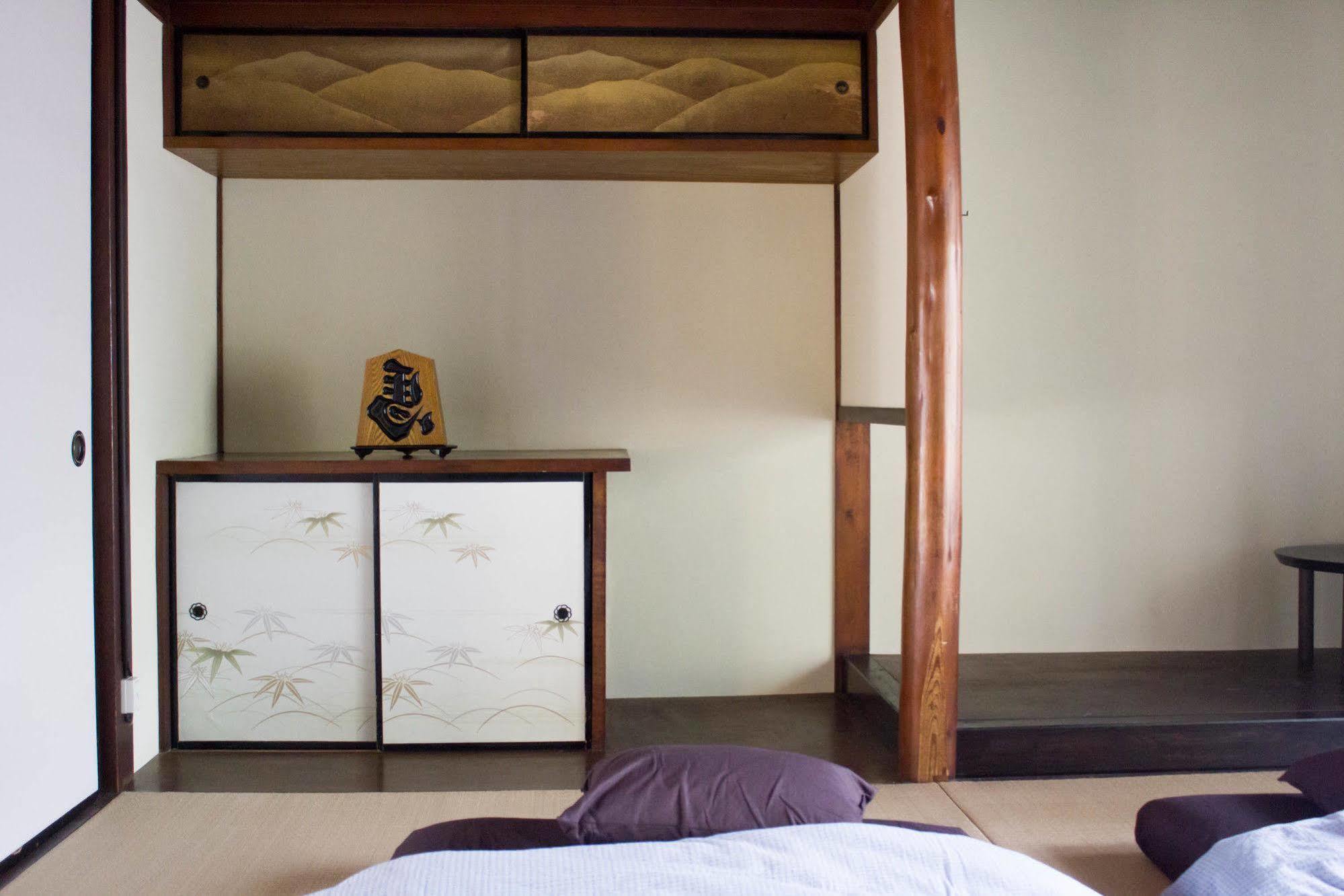 Guesthouse Mado Nagoya Bagian luar foto